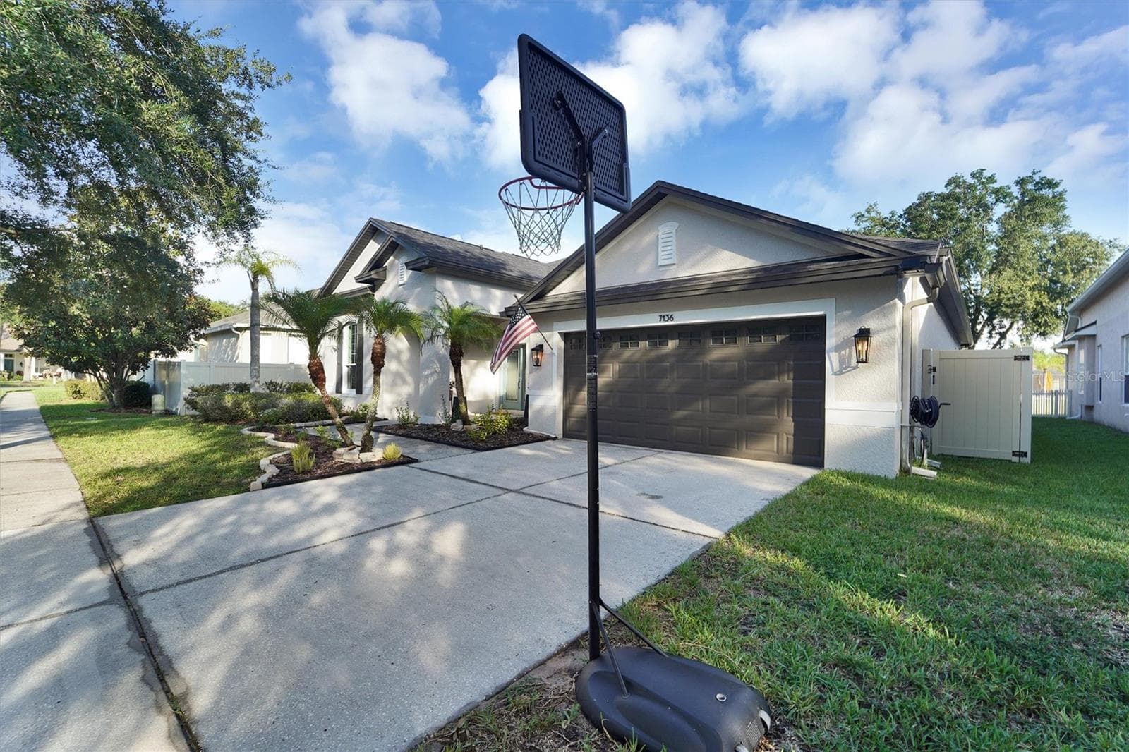 Front View - 7136 DERWENT GLEN CIR, LAND O LAKES