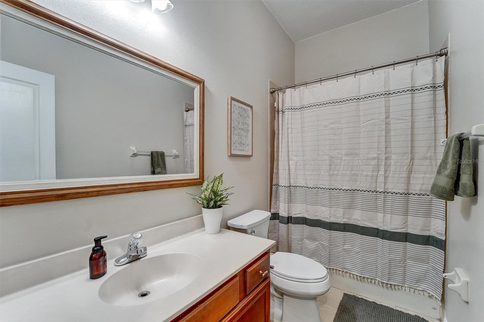 2nd Bathroom - 7136 DERWENT GLEN CIR, LAND O LAKES