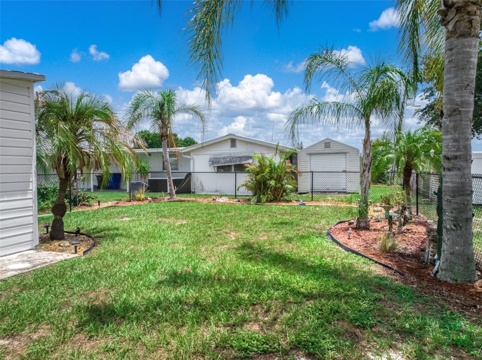 Mobile Home at 3519 MAINE AVE, SEBRING, photo 3 of 12
