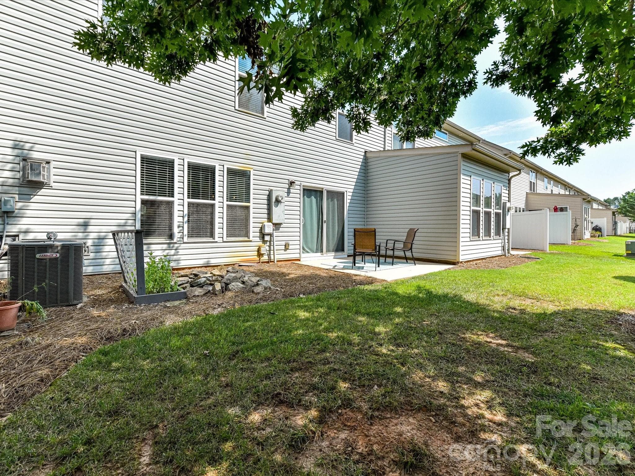 Townhouse at 6017 Carrollton Lane, Charlotte, photo 35 of 48