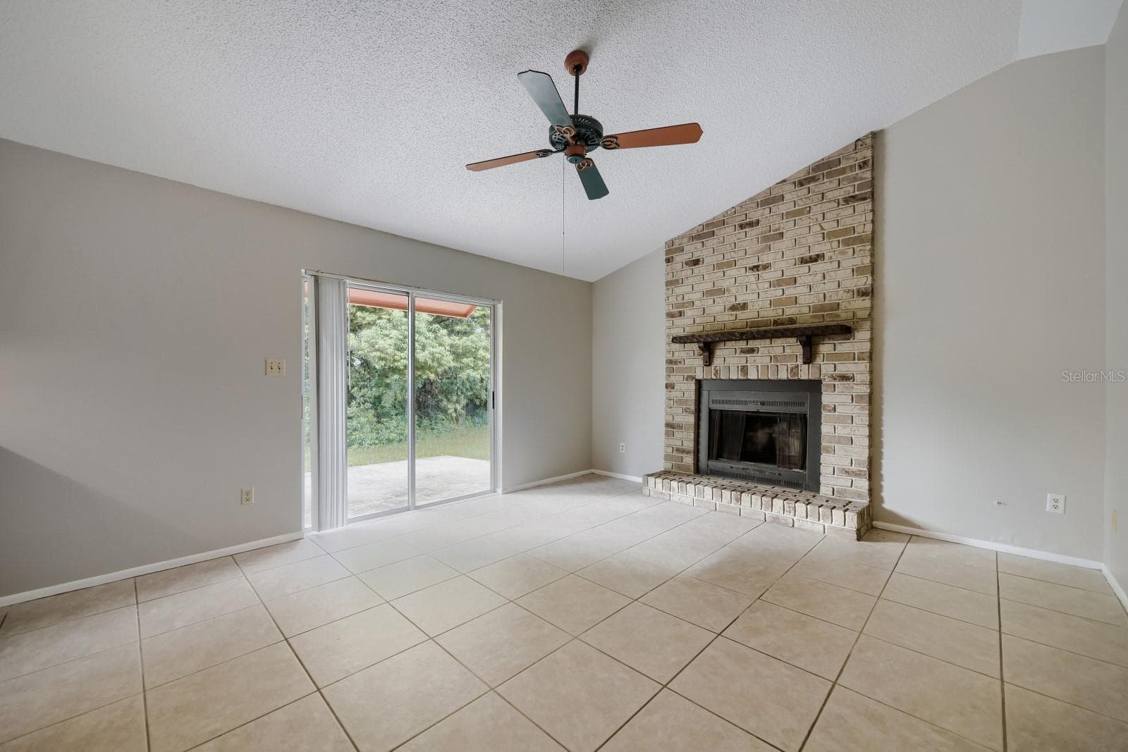 Single Family Residence at 717 LANCEWOOD DR, WINTER SPRINGS, photo 10 of 26