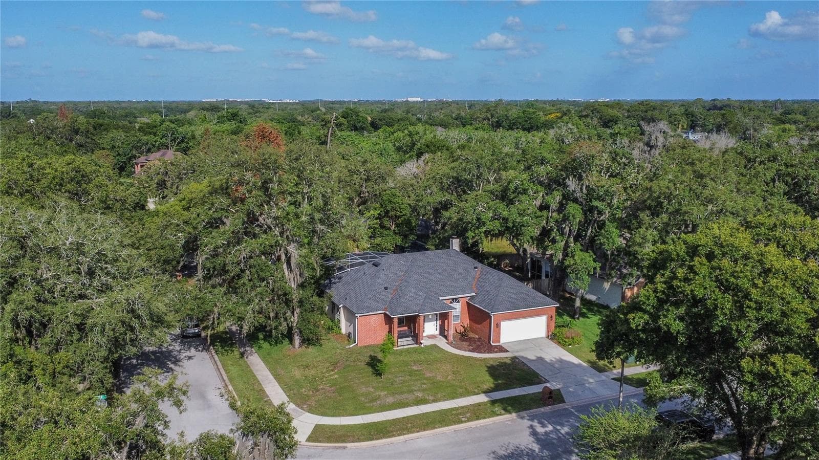 Single Family Residence at 5443 BAYTOWNE PL, OVIEDO, photo 2 of 43