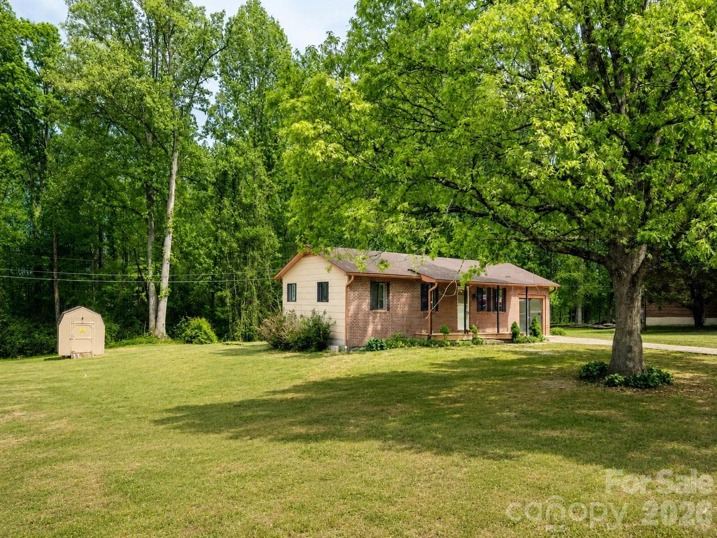Single Family Residence at East Flat Rock, photo 2 of 24