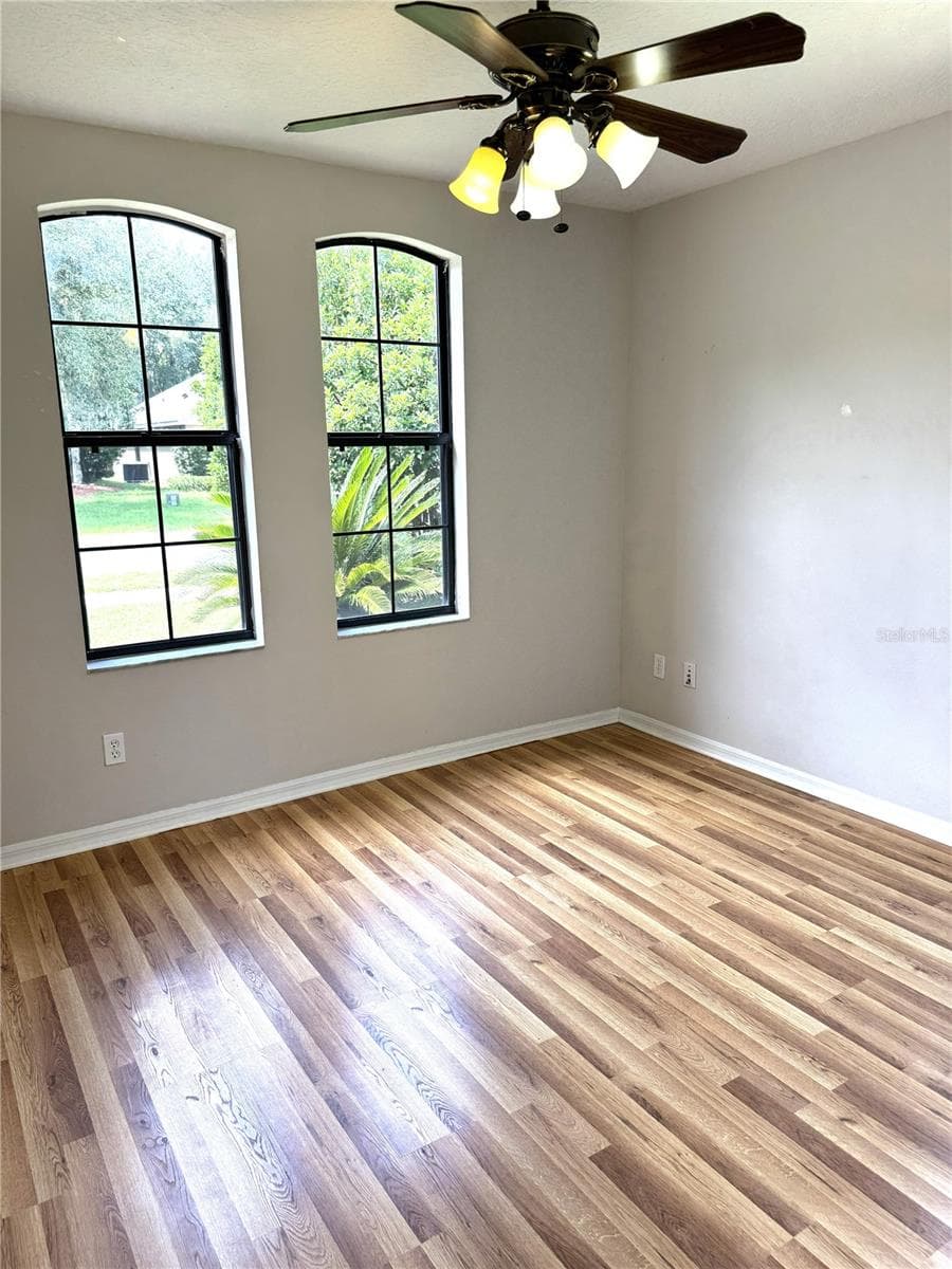 Single Family Residence at 1209 BRAMLEY LN, DELAND, photo 12 of 23