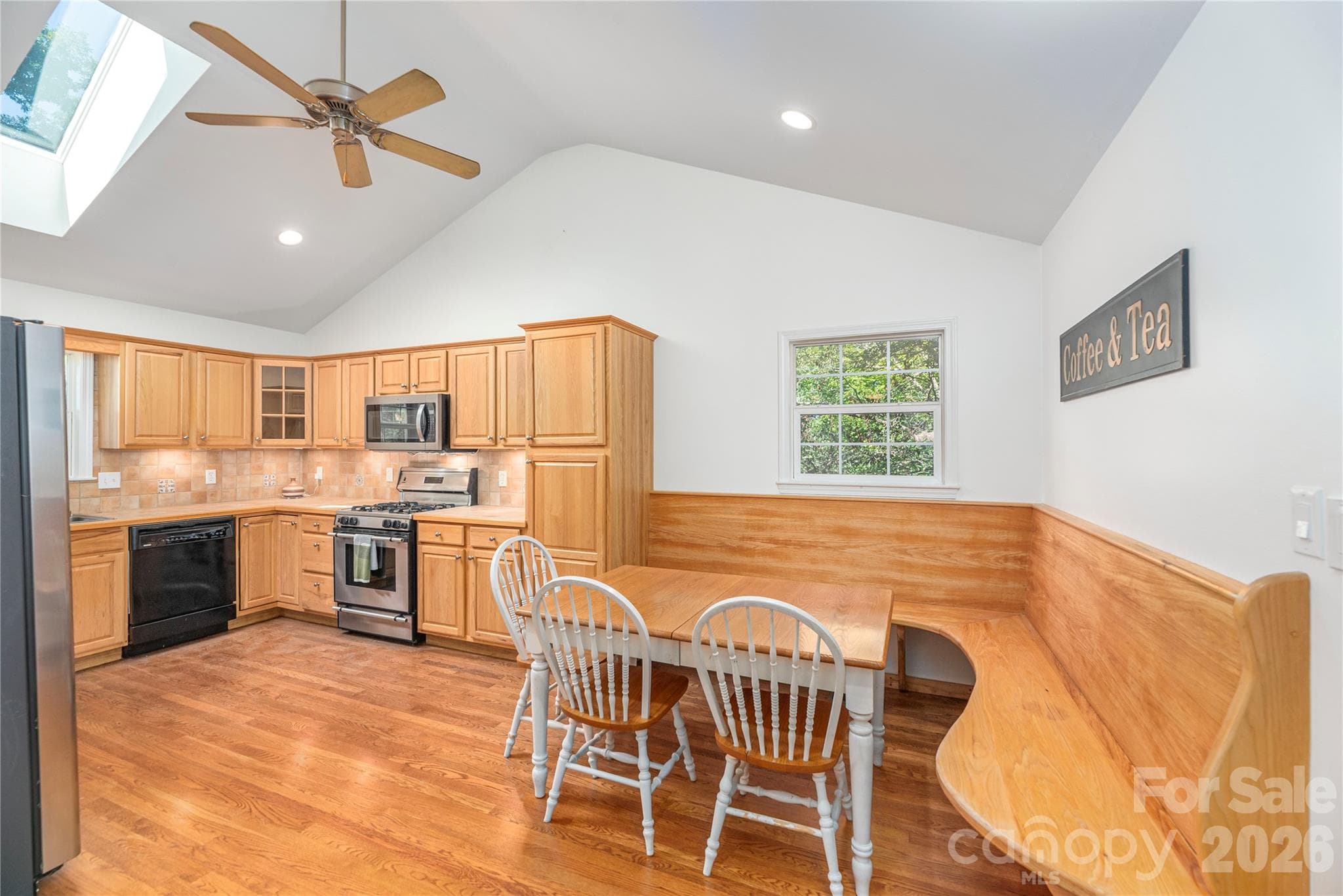 Built In Breakfast Nook - 602 Hidden Springs Drive, Asheville