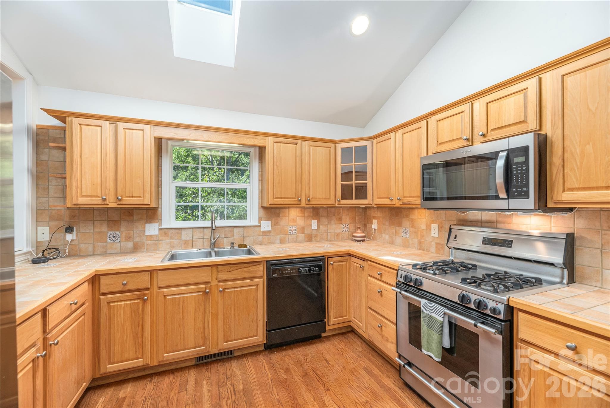 Skylit Kitchen - 602 Hidden Springs Drive, Asheville