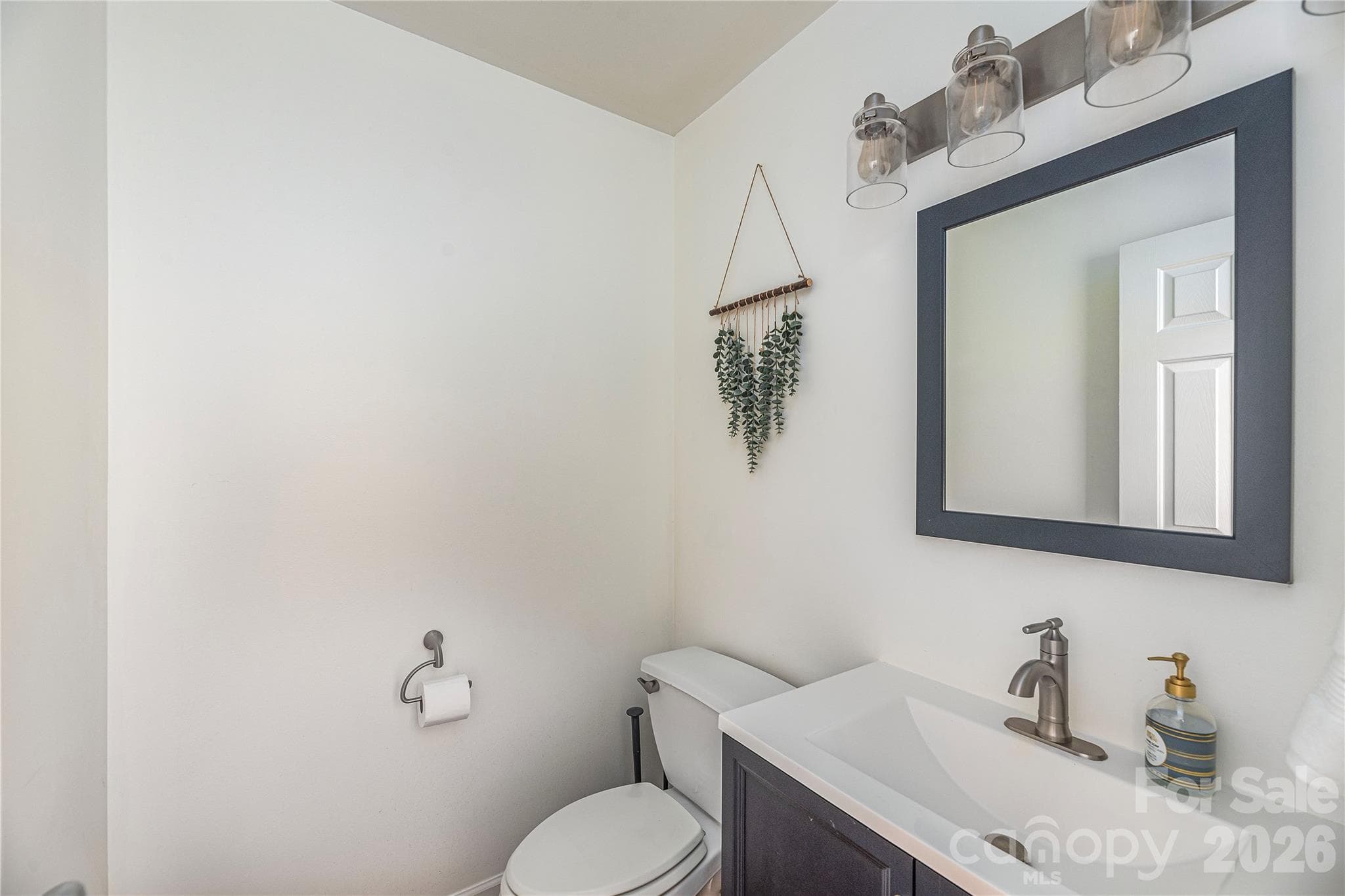 Powder Room - 602 Hidden Springs Drive, Asheville