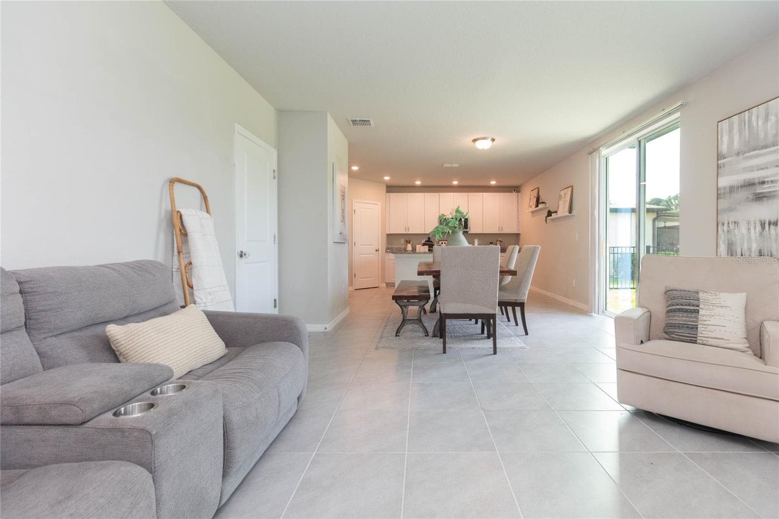 Single Family Residence at 38794 OPAL WILLOW LN, ZEPHYRHILLS, photo 16 of 54