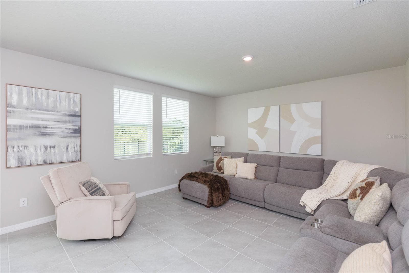 Single Family Residence at 38794 OPAL WILLOW LN, ZEPHYRHILLS, photo 18 of 54