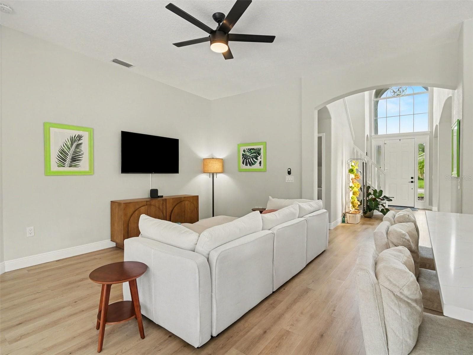 Single Family Residence at 14146 CATTLE EGRET PL, LAKEWOOD RANCH, photo 12 of 45