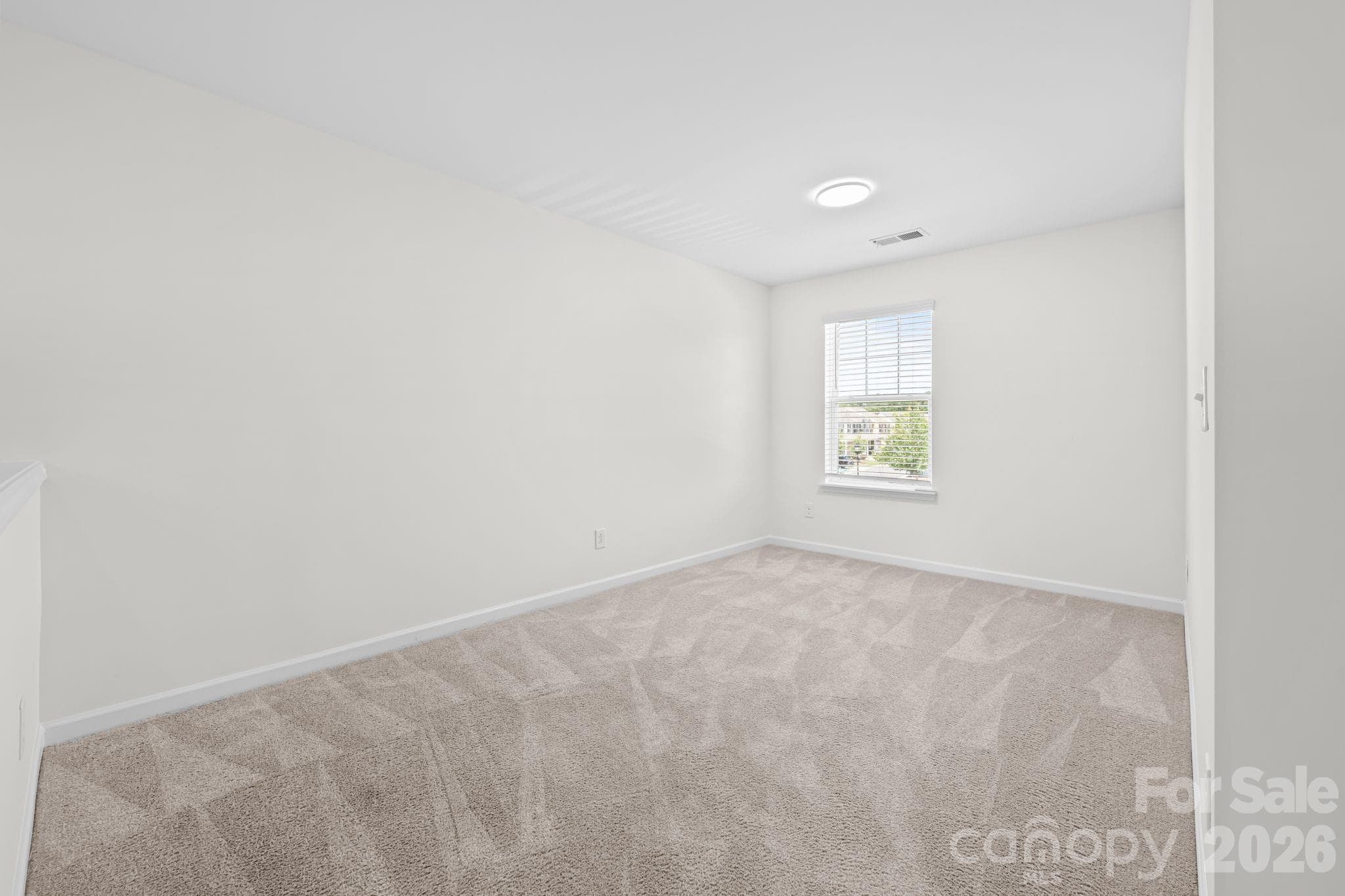 Townhouse at 5516 John Mcdowell Place, Charlotte, photo 27 of 37