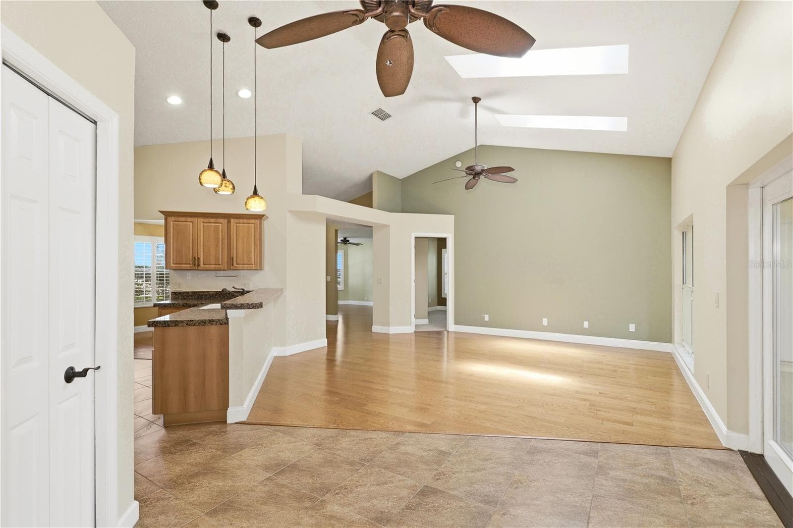 Kitchen/Den - 1320 SASSAFRAS AVE, ALTAMONTE SPRINGS