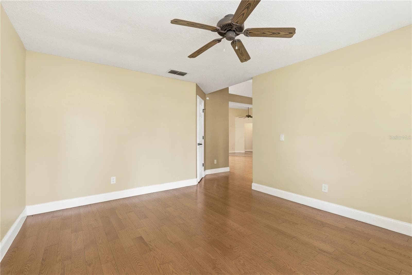 Flex - 1320 SASSAFRAS AVE, ALTAMONTE SPRINGS
