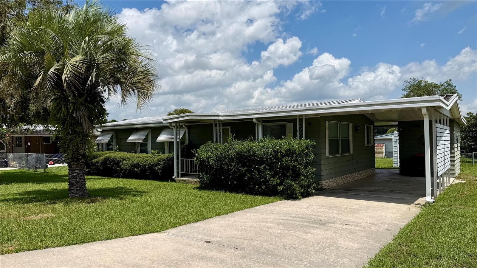 6571 NE 1ST PL