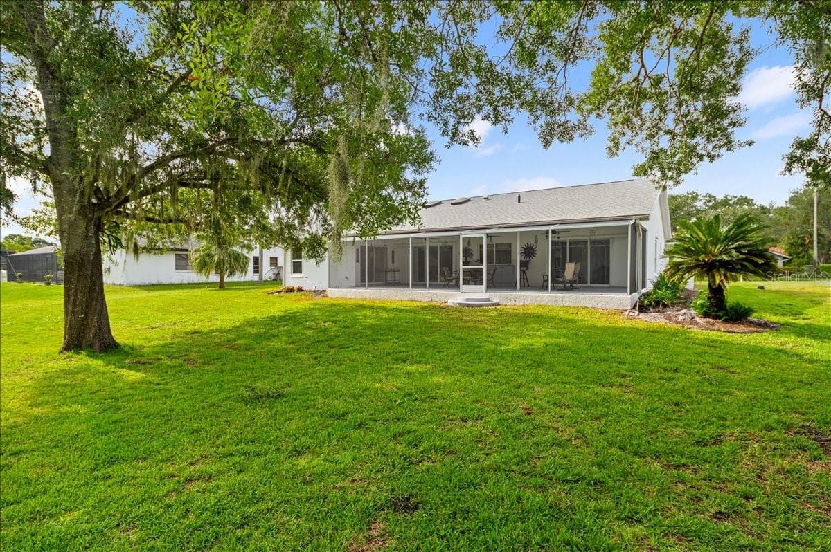 Single Family Residence at 5438 DOMINICA CIR, SARASOTA, photo 23 of 28