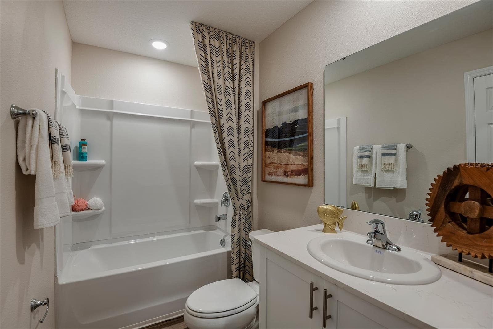 Single Family Residence at 9880 PELICAN COAST DR, DADE CITY, photo 17 of 26