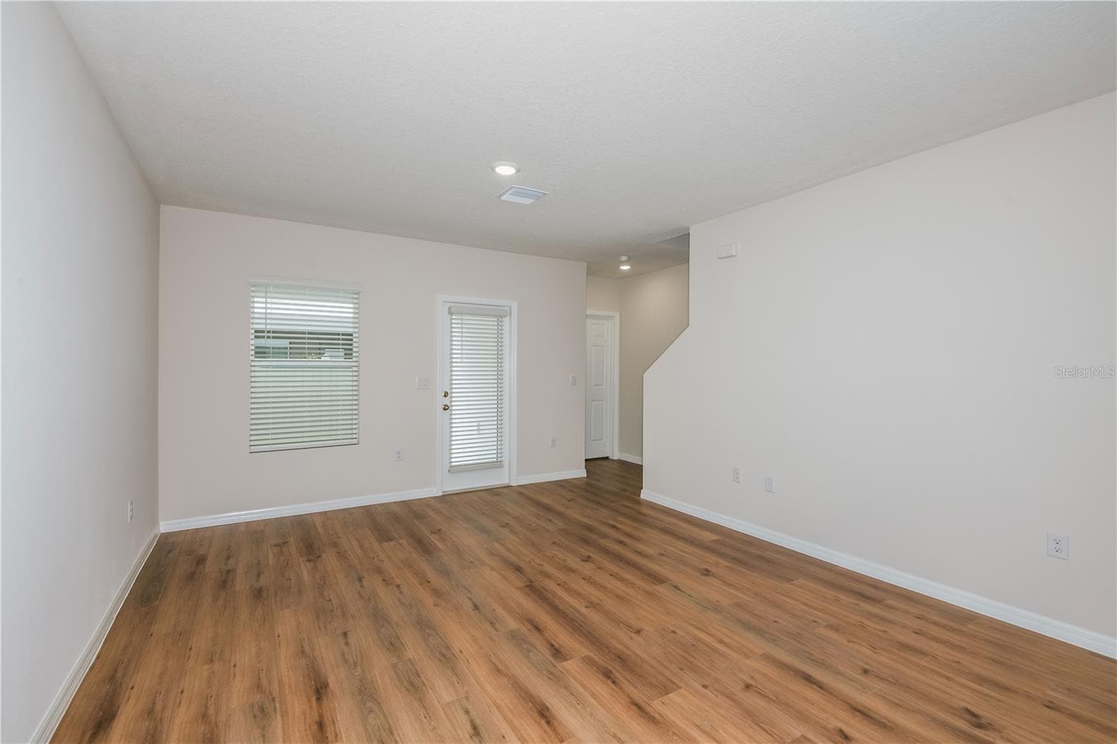 Single Family Residence at 9872 PELICAN COAST DR, DADE CITY, photo 13 of 25