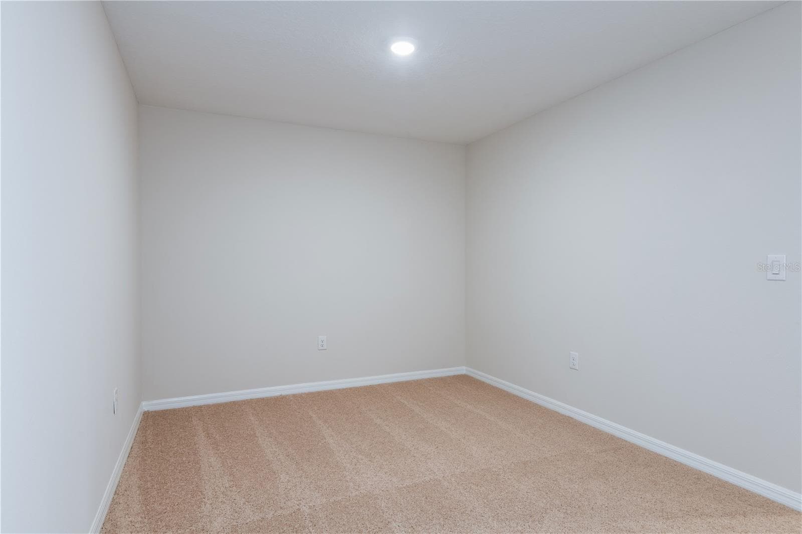 Single Family Residence at 9872 PELICAN COAST DR, DADE CITY, photo 19 of 25