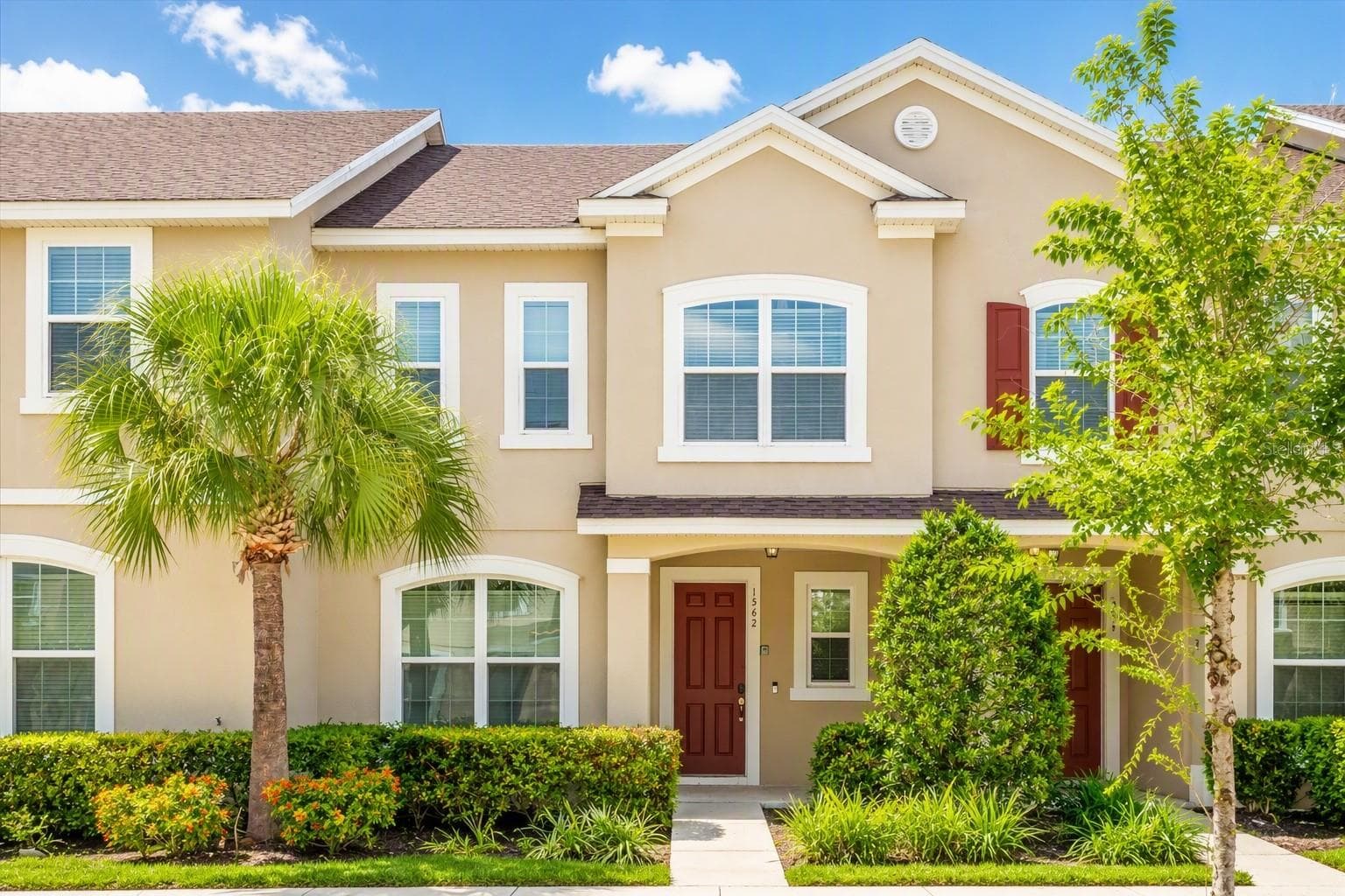 1562 CAREY PALM CIR