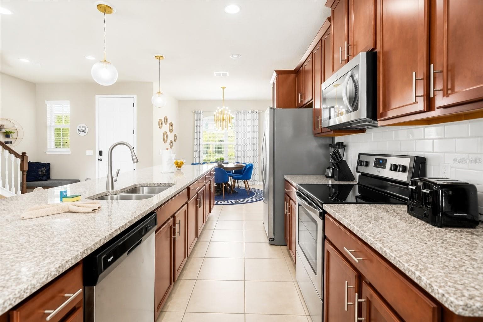 Townhouse at 1562 CAREY PALM CIR, KISSIMMEE, photo 12 of 21