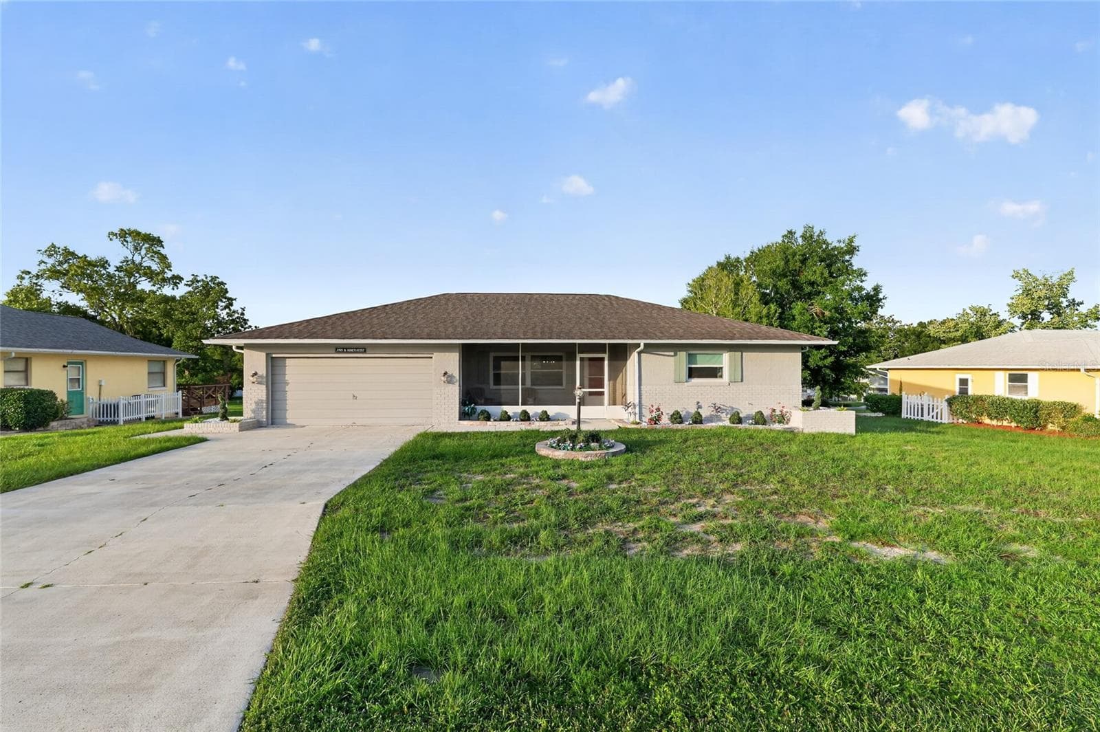 Single Family Residence at 3705 N HONEYLOCUST DR, BEVERLY HILLS, photo 10 of 66