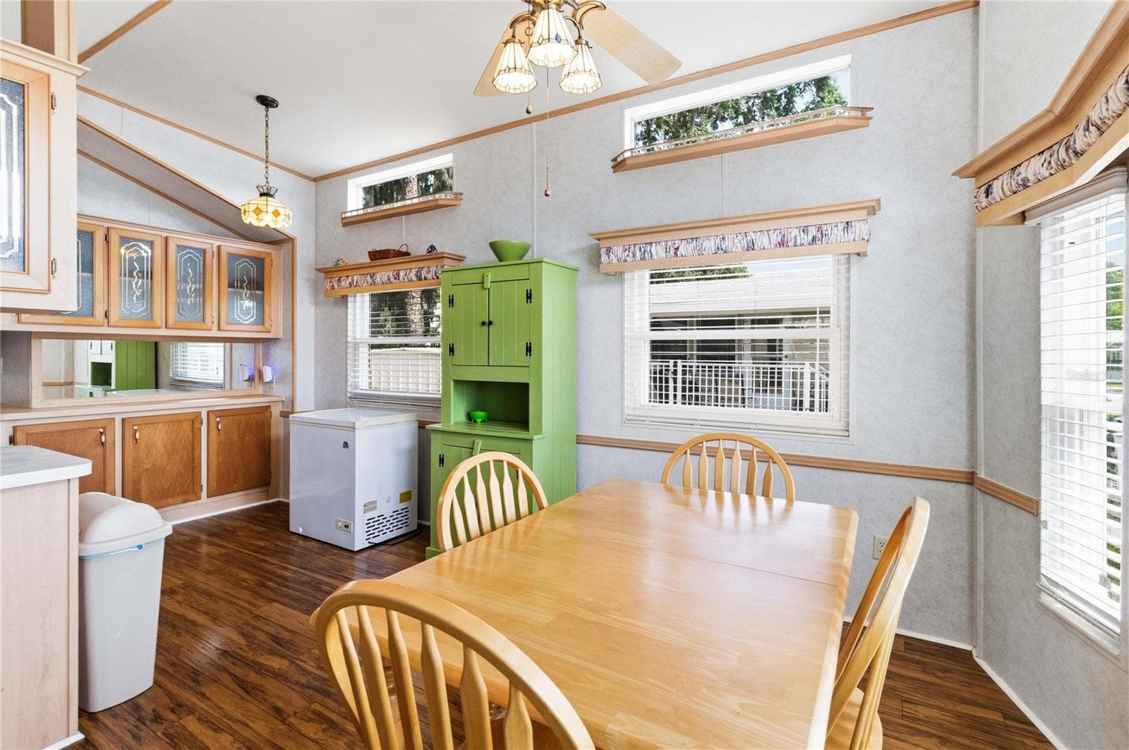 Manufactured Home at 67 CITRUS RIDGE DR, DAVENPORT, photo 10 of 40
