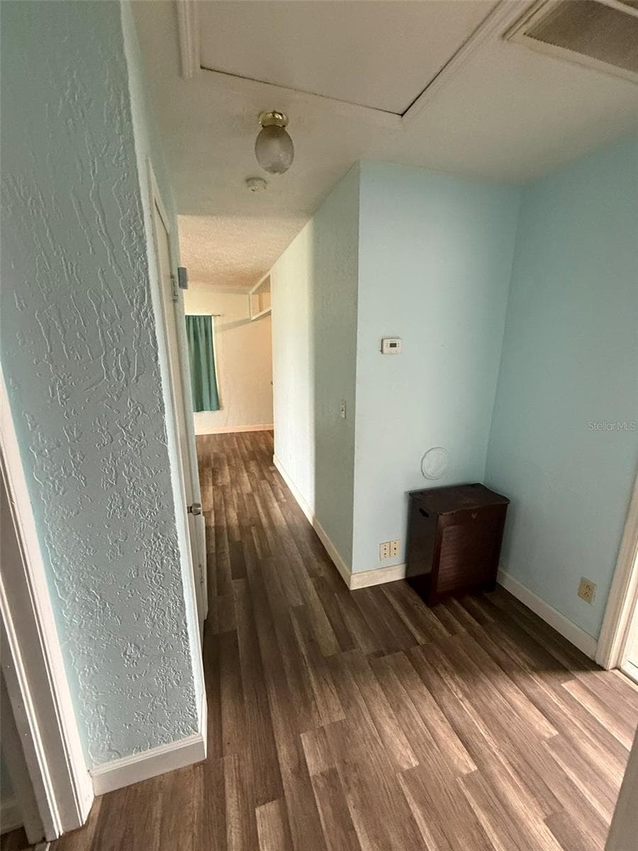 Single Family Residence at 1038 CANAL DR W, LAKELAND, photo 18 of 20