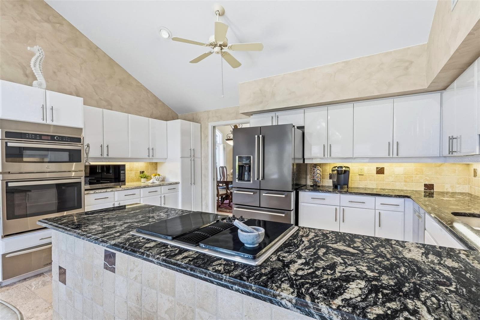 Condominium at 56 TIDY ISLAND BLVD #56, BRADENTON, photo 47 of 99