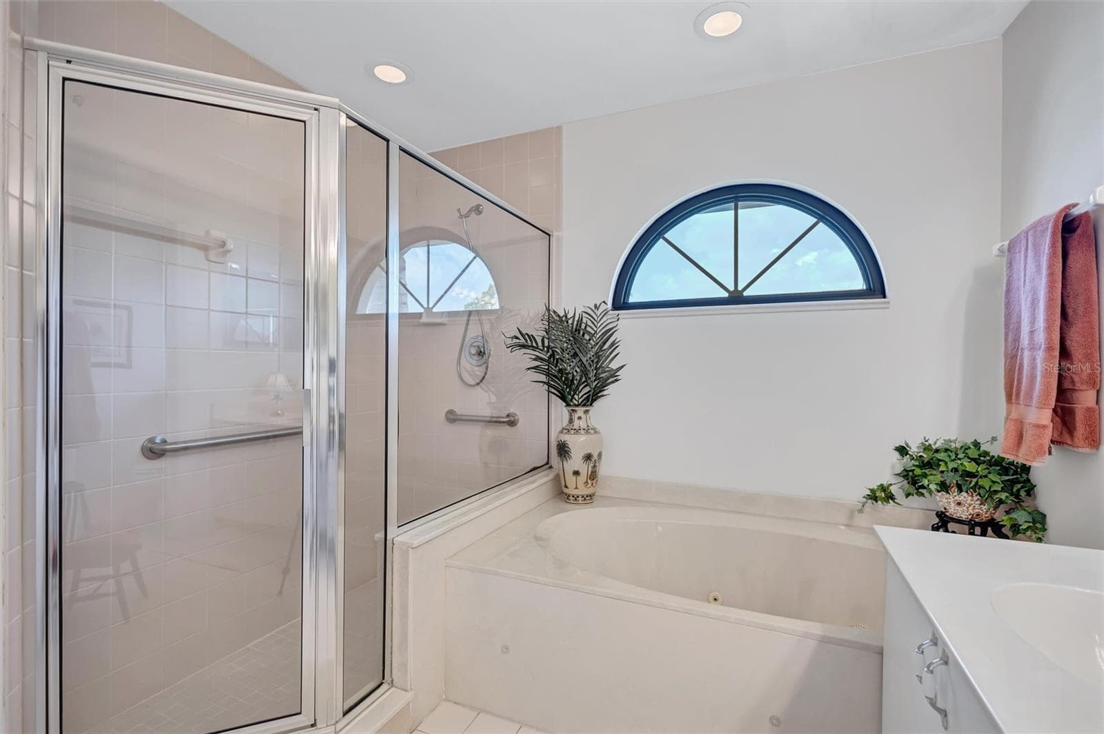 Single Family Residence at 103 INLETS BLVD #103, NOKOMIS, photo 20 of 85