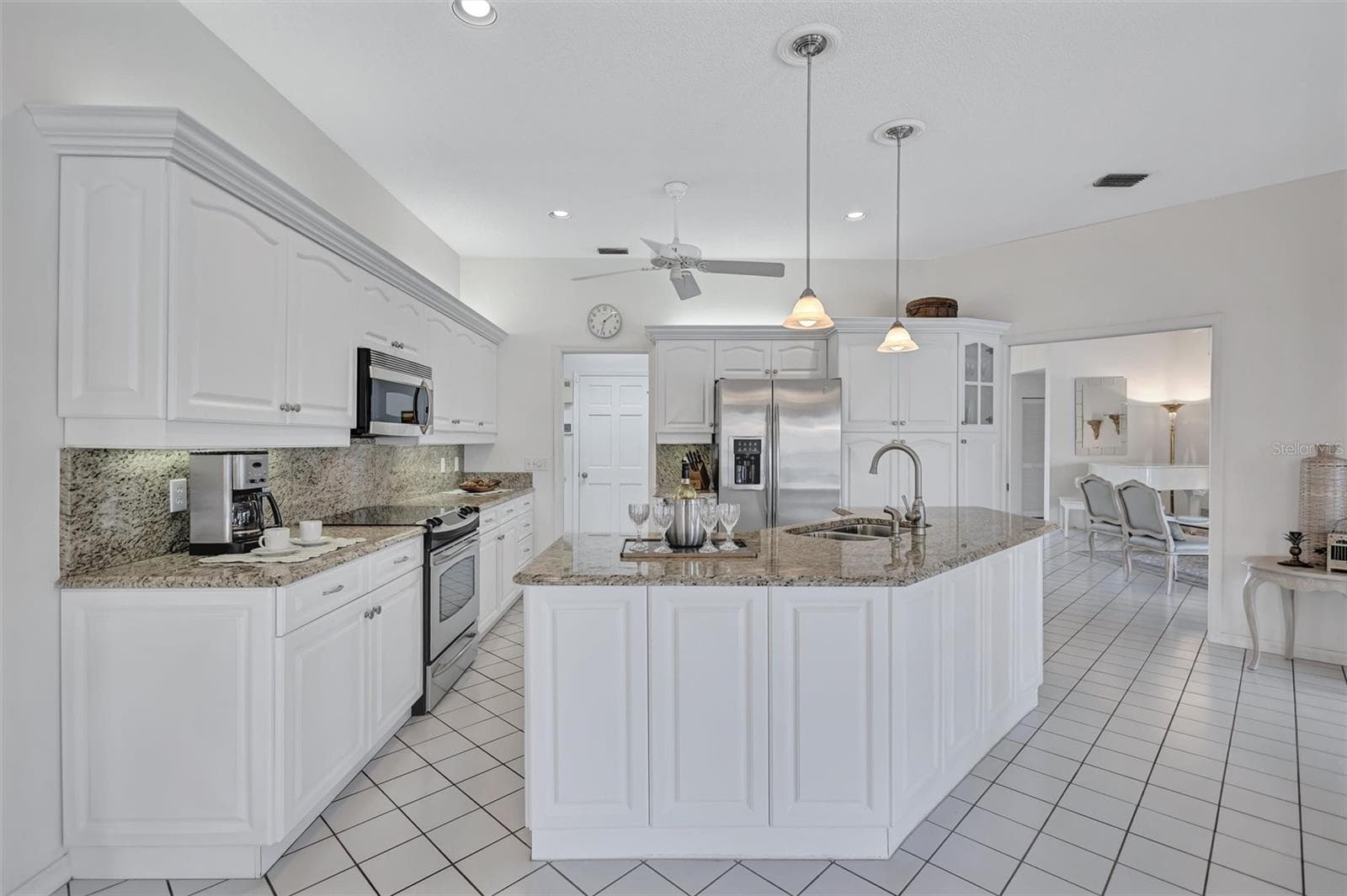 Single Family Residence at 103 INLETS BLVD #103, NOKOMIS, photo 34 of 85