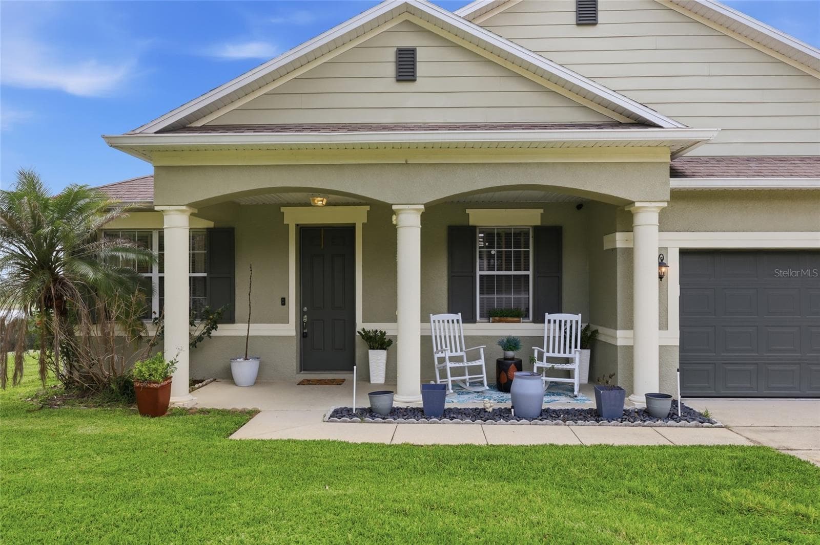 Front Porch - 1020 SAILING BAY DR, CLERMONT