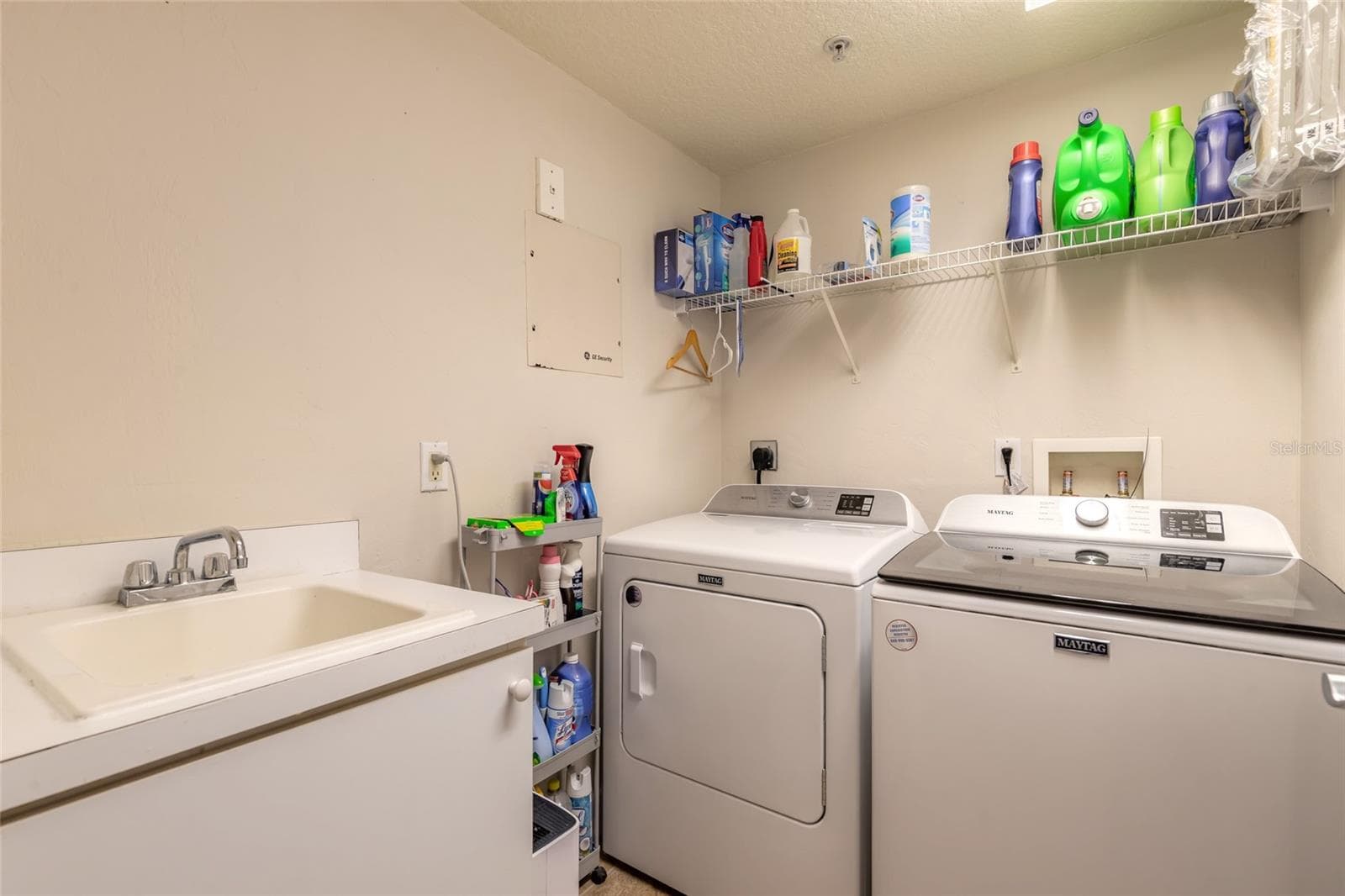 Laundry Room - 2403 S ATLANTIC AVE #910, DAYTONA BEACH SHORES