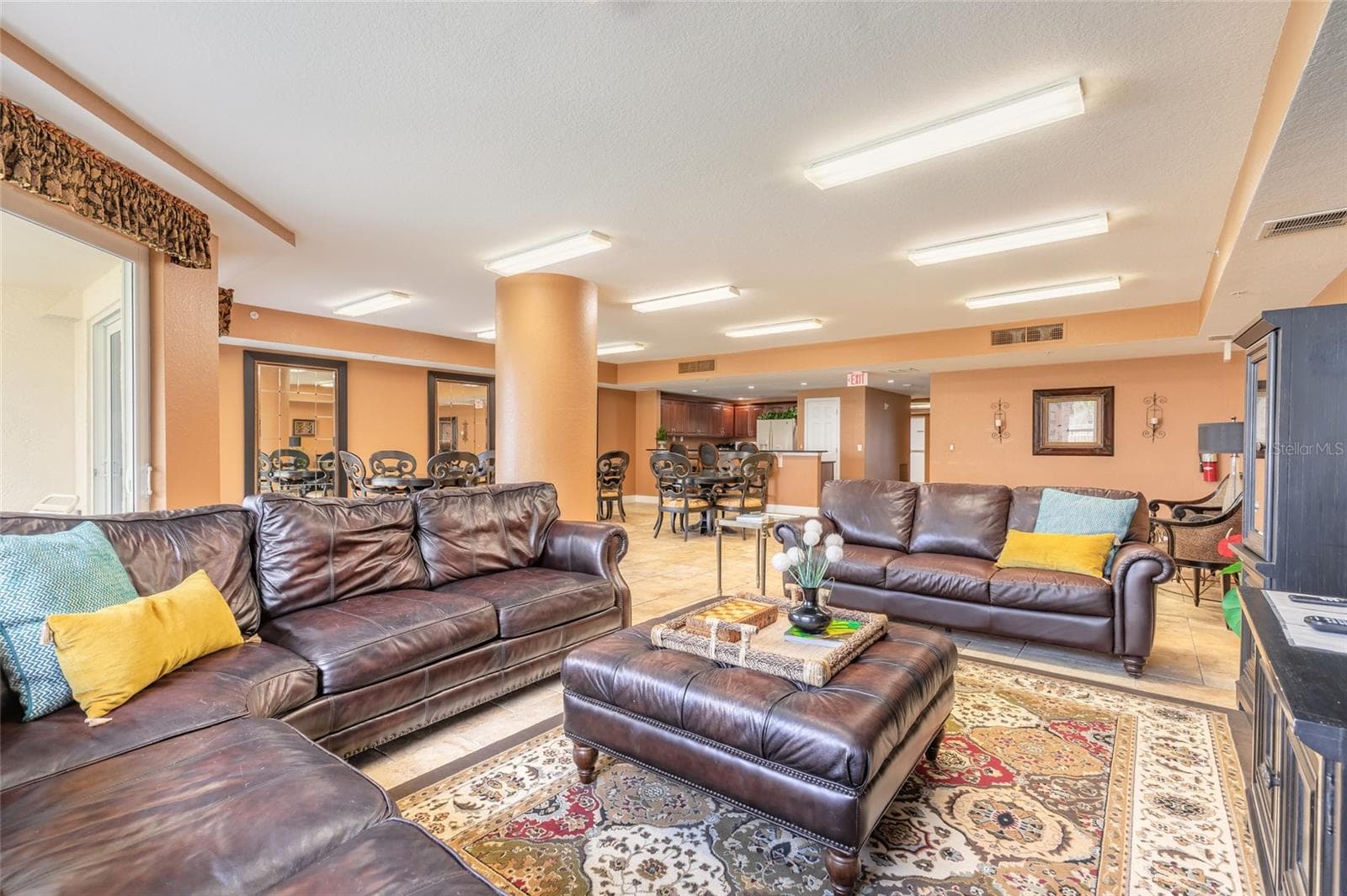 Club Room - 2403 S ATLANTIC AVE #910, DAYTONA BEACH SHORES
