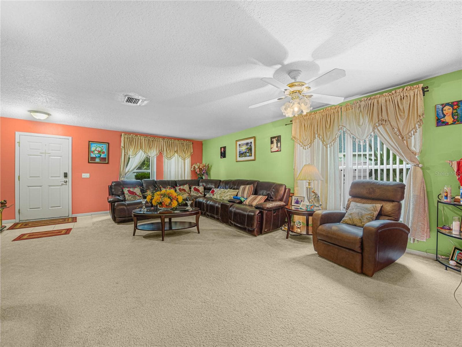 Single Family Residence at 7448 HUNTERS GREENE CIR, LAKELAND, photo 4 of 29