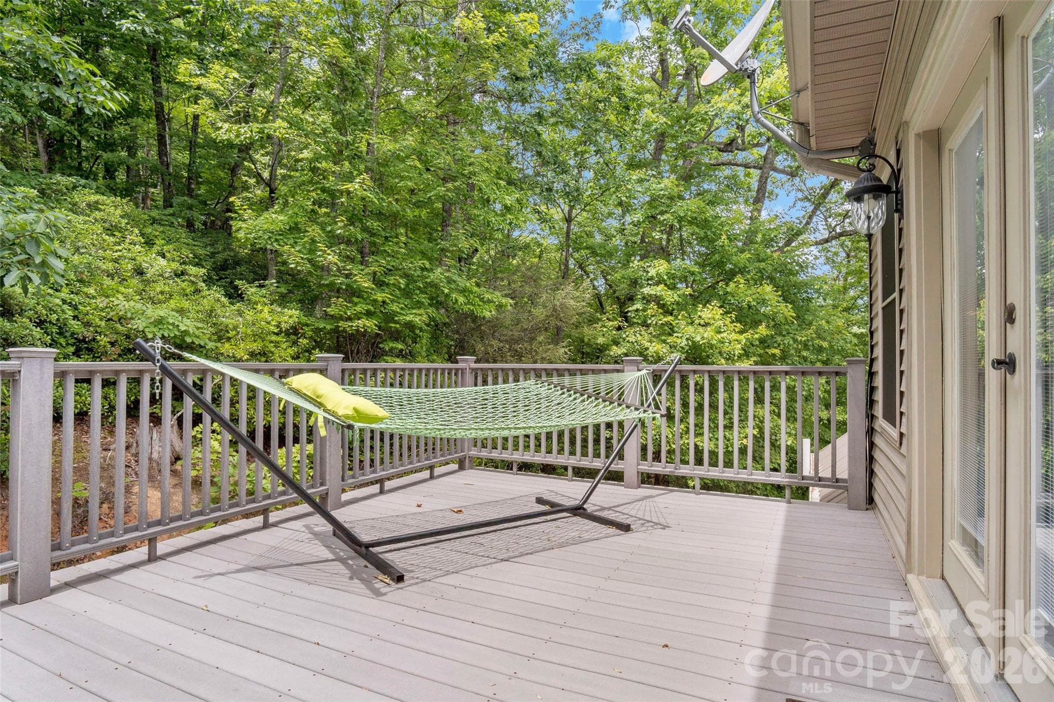 Upper deck off of loft. - 179 Rock Spring Road, Lake Lure