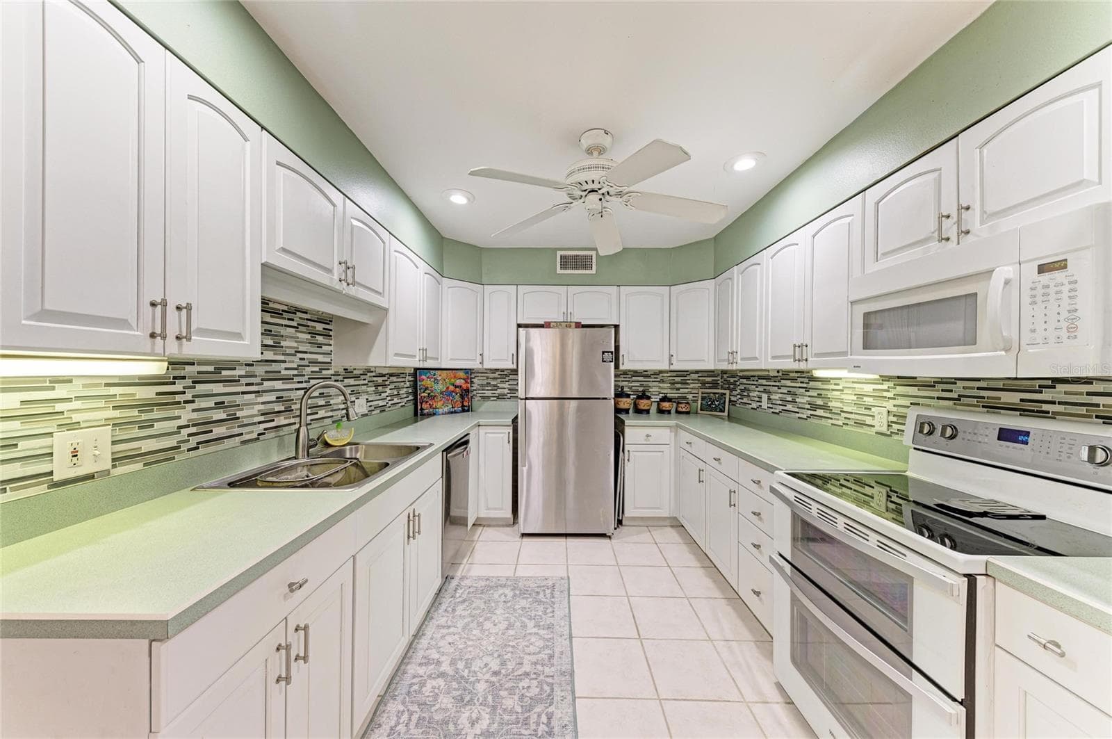 Kitchen - 5209 34TH STREET CT W #261, BRADENTON