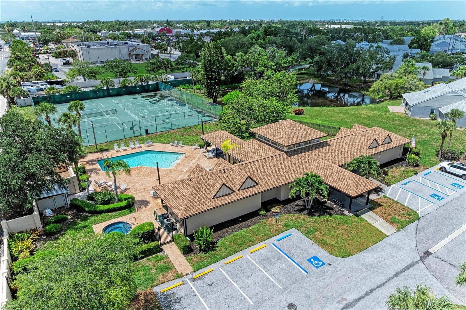 Recreation Center and Pool - 5209 34TH STREET CT W #261, BRADENTON