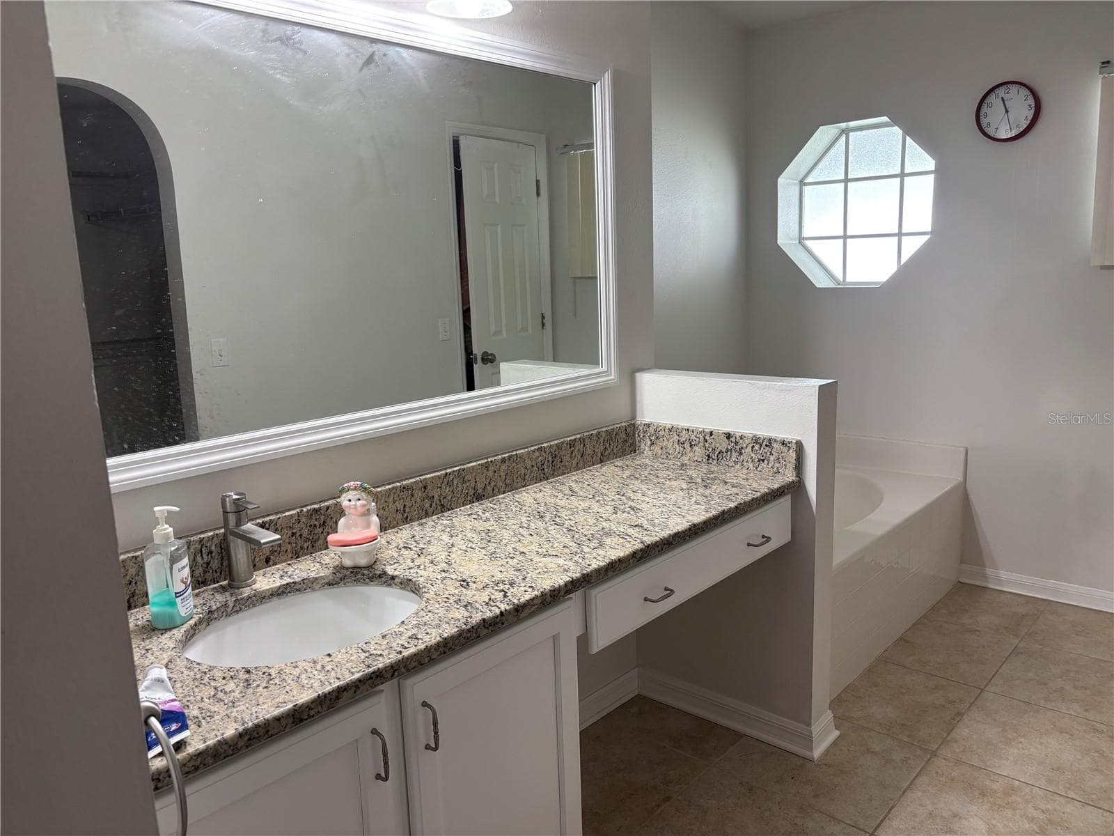 Single Family Residence at 304 MARION OAKS TRL, OCALA, photo 22 of 41