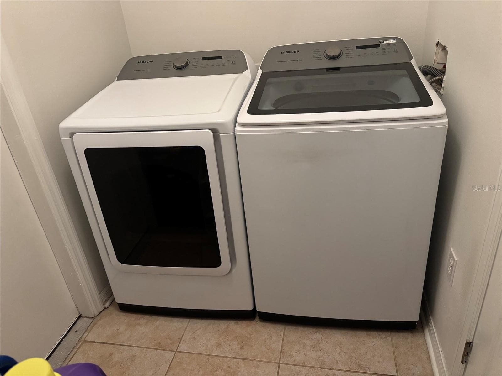 inside laundry room - 304 MARION OAKS TRL, OCALA