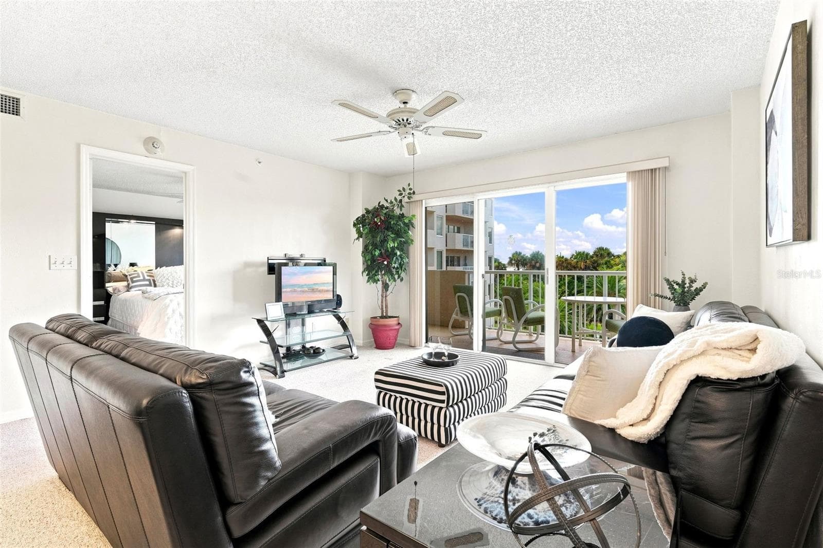 Condominium at 3 OCEANS WEST BLVD #3A7, DAYTONA BEACH SHORES, photo 7 of 35