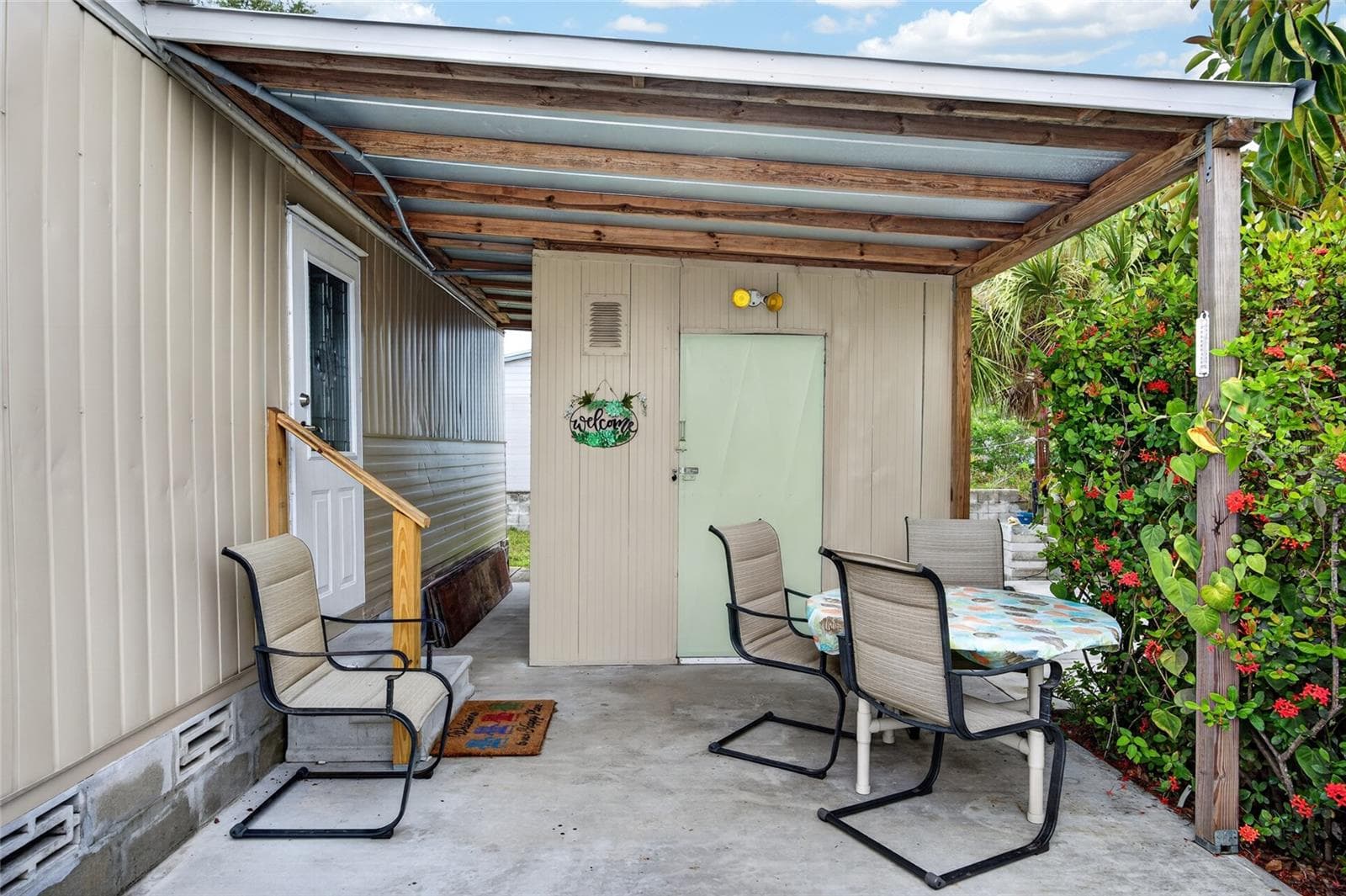 Mobile Home at 3160 10TH ST, ENGLEWOOD, photo 4 of 37