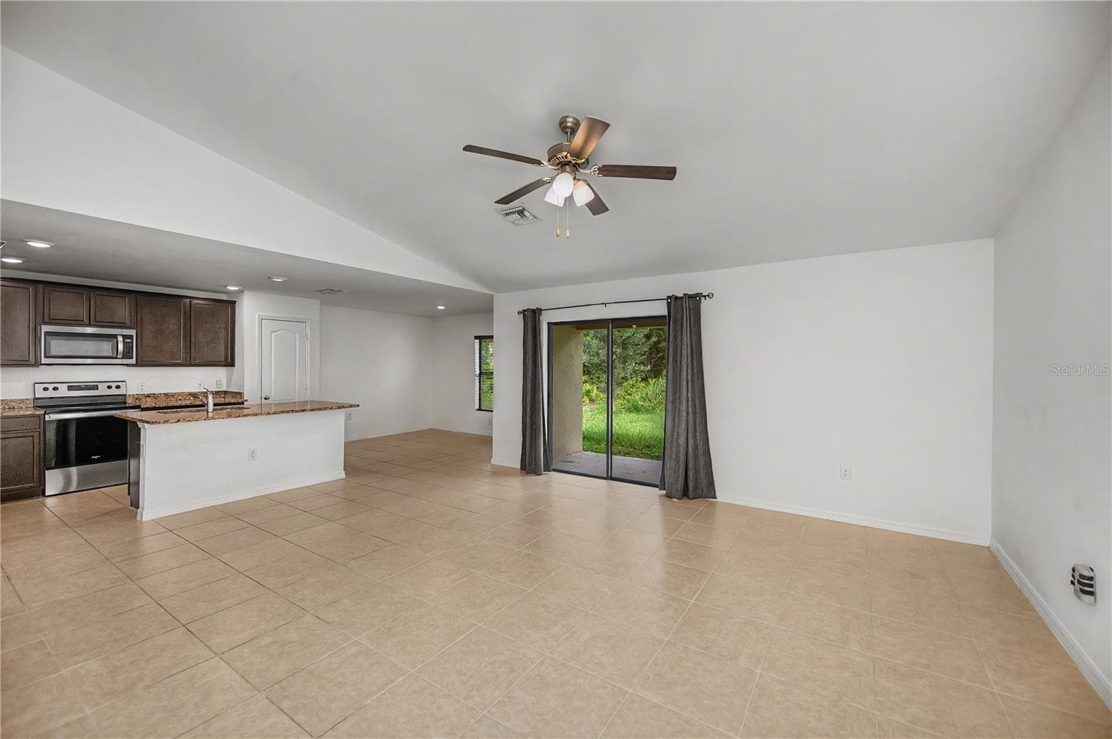 Spacious Living Area Perfect for Relaxing and Entertaining - 2555 ATWATER DR, NORTH PORT