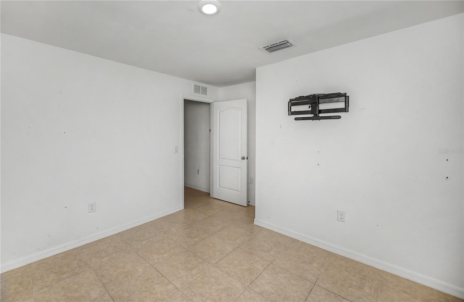 Bonus Room - 2555 ATWATER DR, NORTH PORT