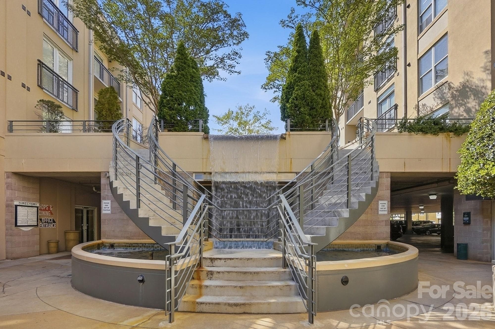 Condominium at Charlotte, photo 44 of 45