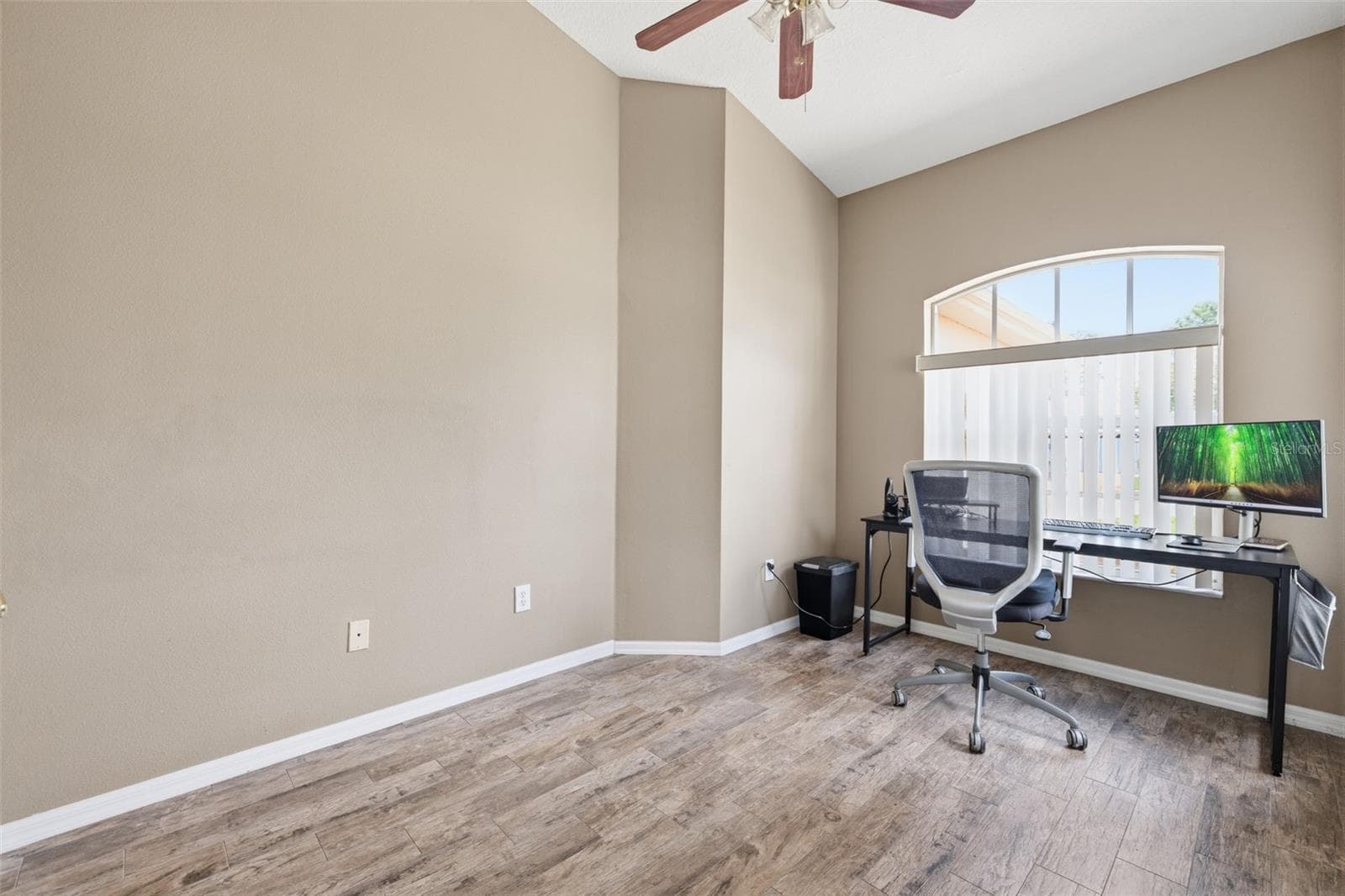 Single Family Residence at 23814 CORAL RIDGE LN, LAND O LAKES, photo 18 of 46