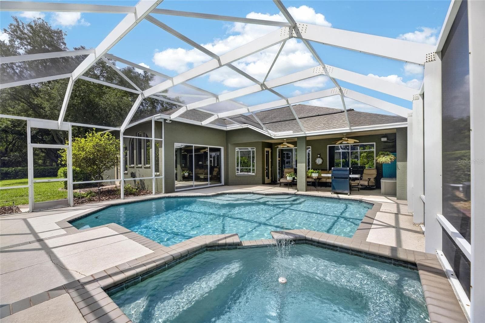 Pool and Spa - 7508 DUNBRIDGE DR, ODESSA