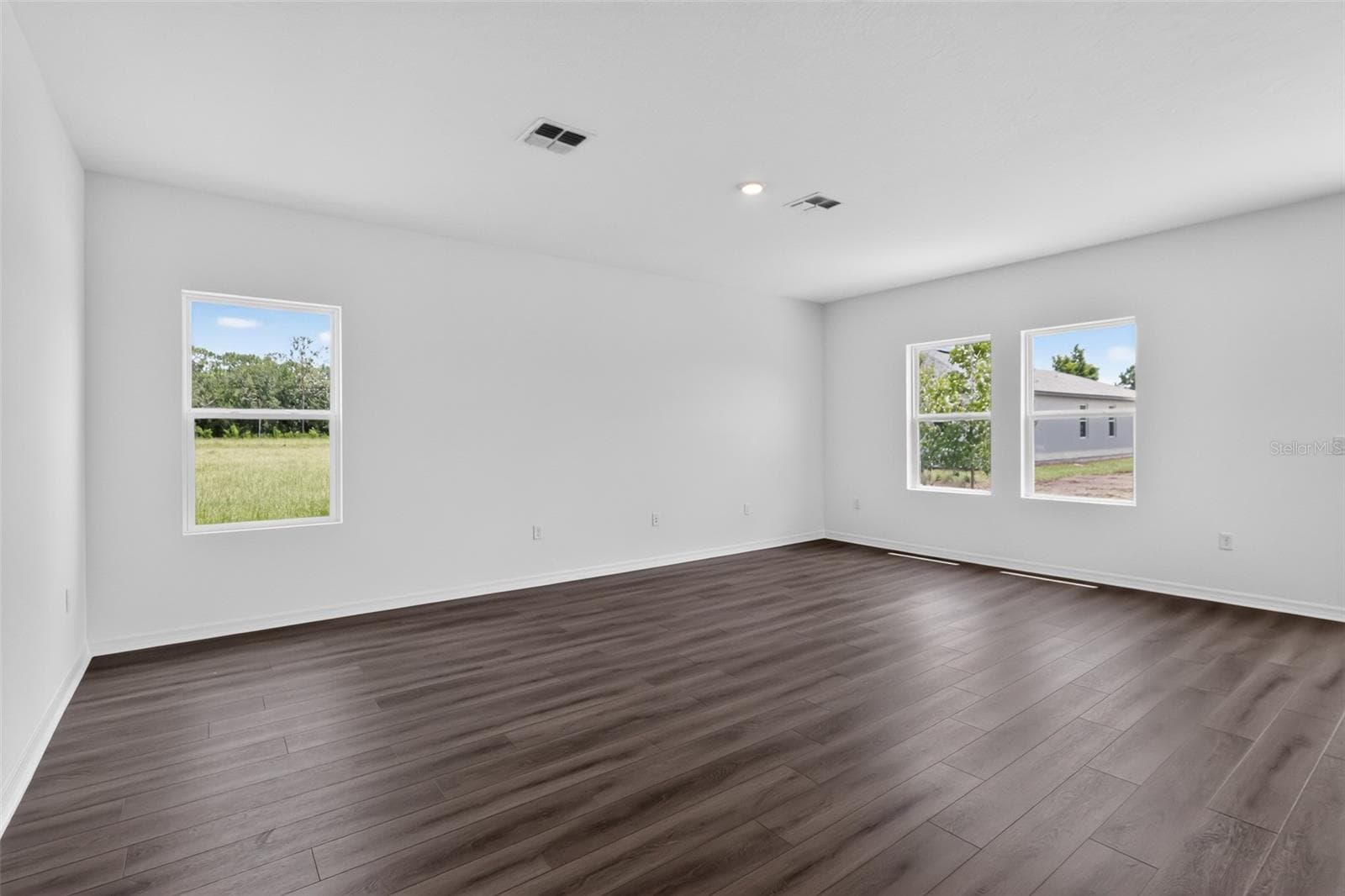 Single Family Residence at 1623 CANE BAMBOO DR, ST CLOUD, photo 10 of 35