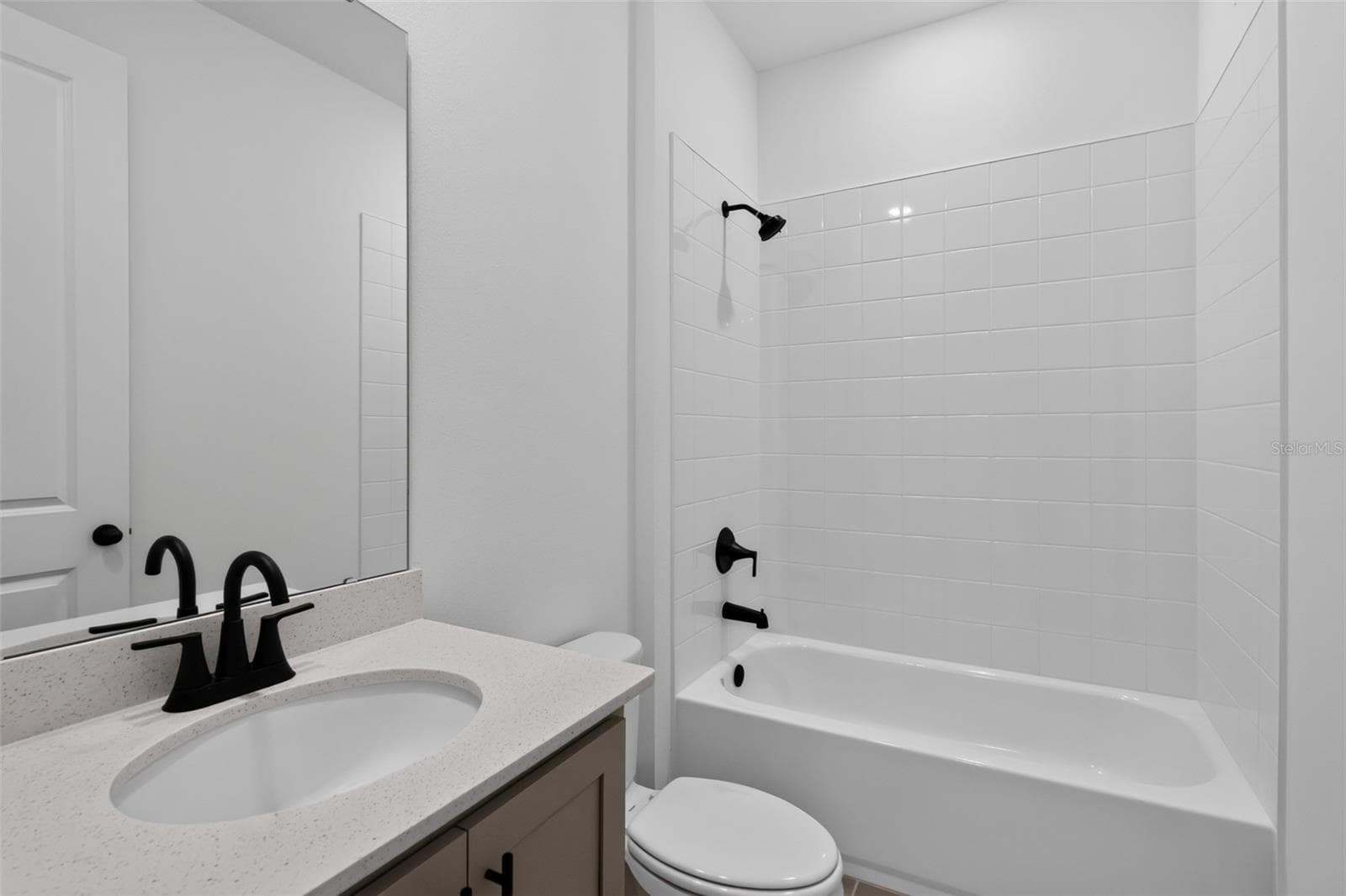 Single Family Residence at 1623 CANE BAMBOO DR, ST CLOUD, photo 24 of 35