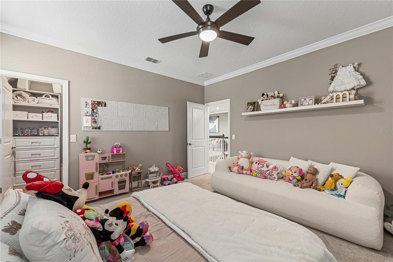 Single Family Residence at 9225 HOLLISTON CREEK PL, WINTER GARDEN, photo 33 of 44