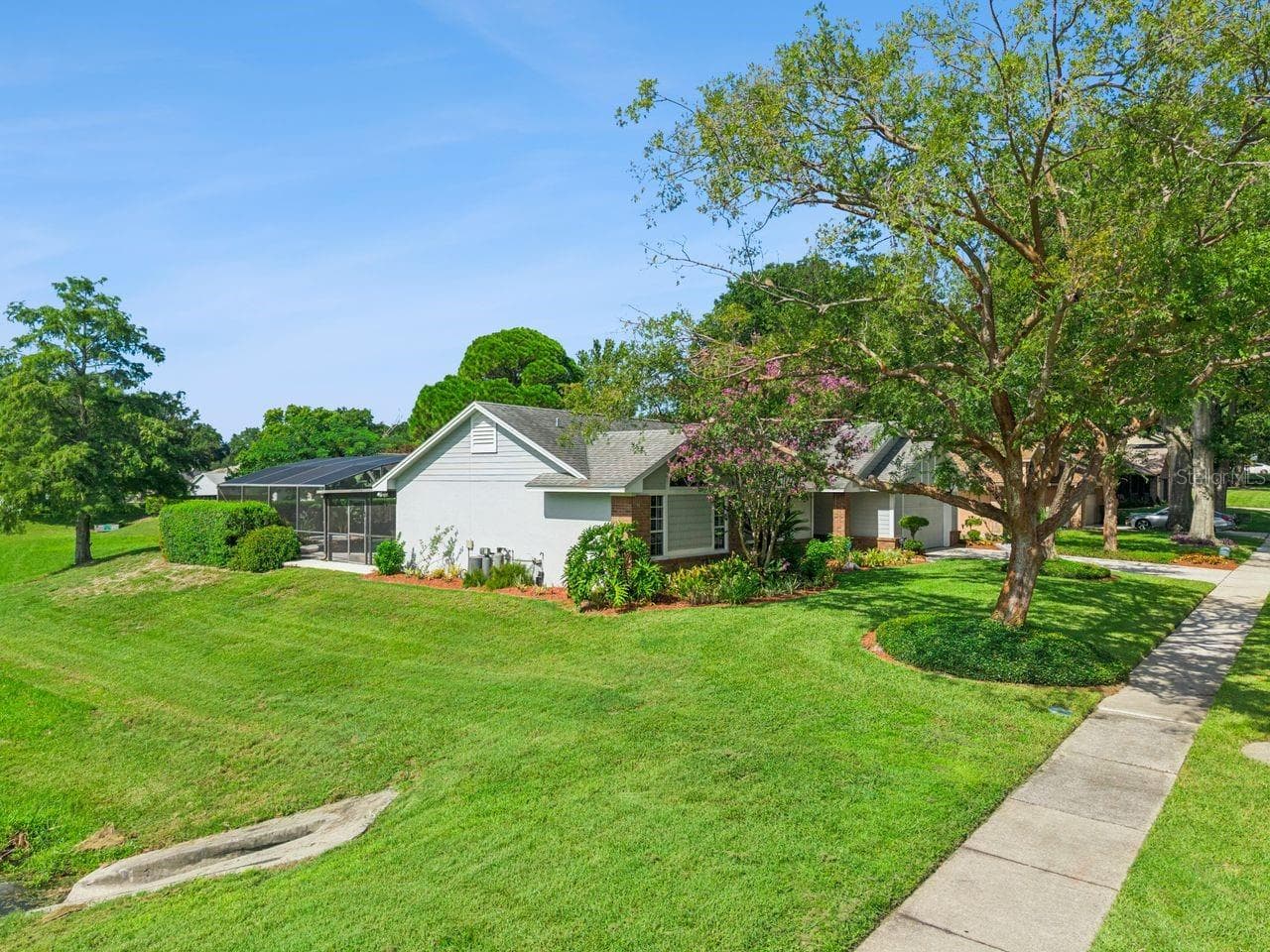 Single Family Residence at 1129 CLIMBING ROSE DR, OCOEE, photo 8 of 55